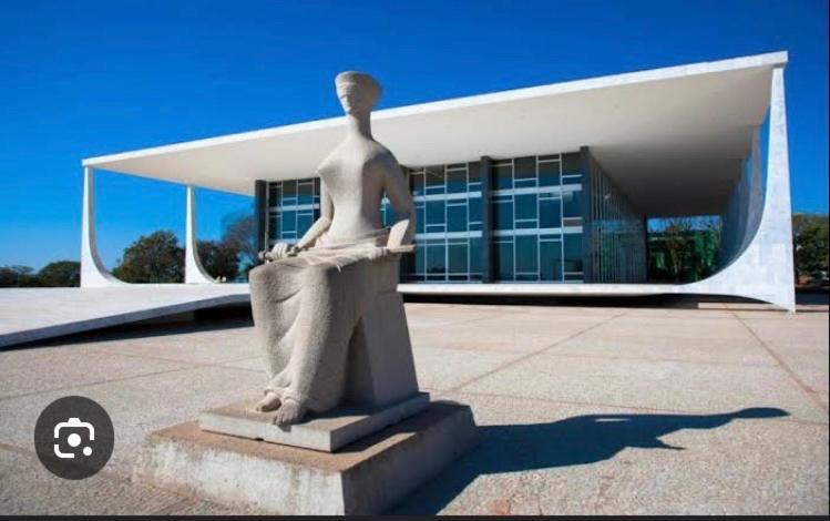 Hotel Biarritz Brasilia Exterior photo