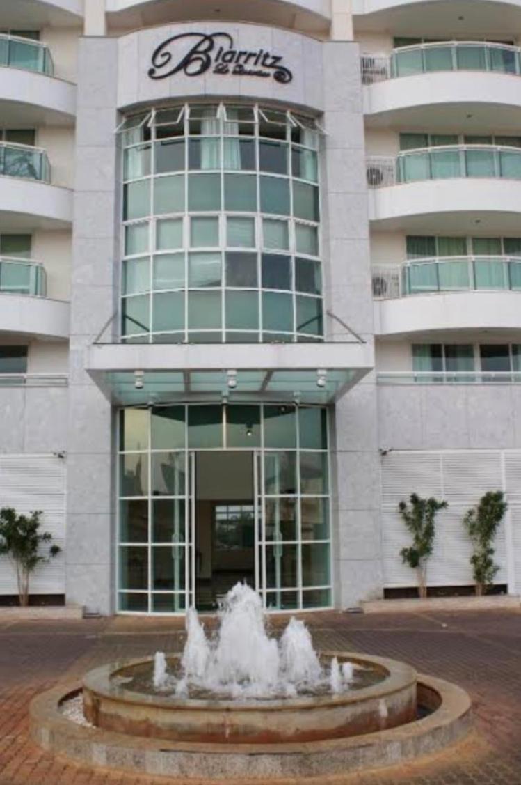 Hotel Biarritz Brasilia Exterior photo